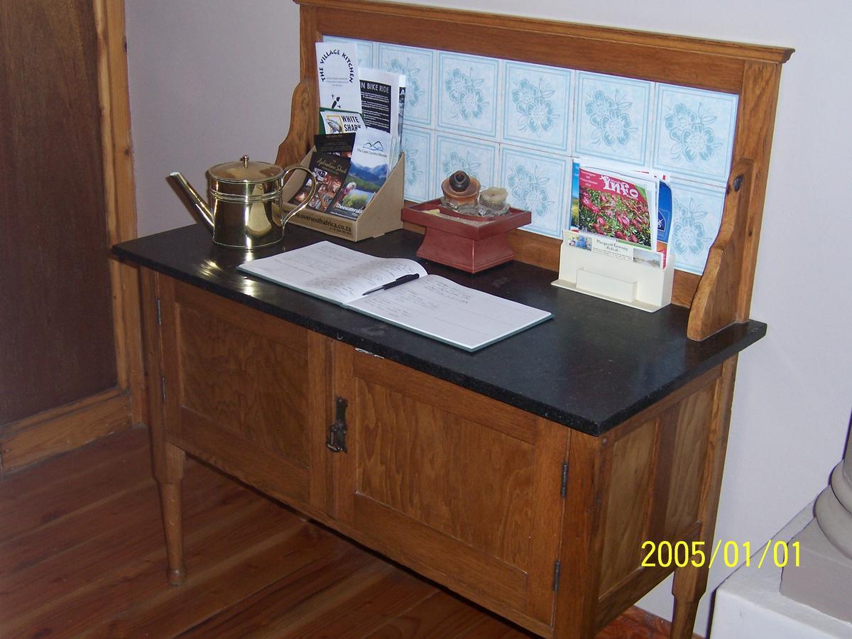 Berg En Dal Guesthouse Villiersdorp Εξωτερικό φωτογραφία