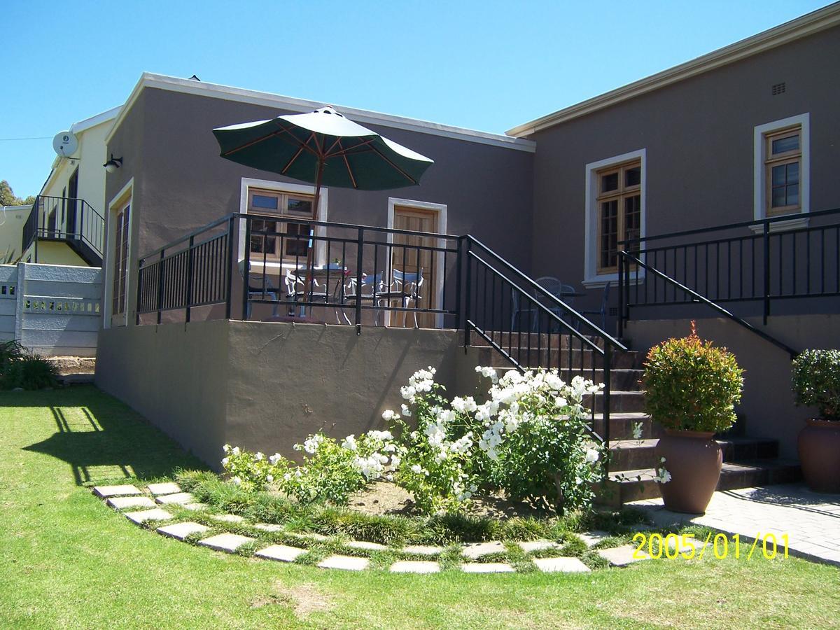 Berg En Dal Guesthouse Villiersdorp Εξωτερικό φωτογραφία